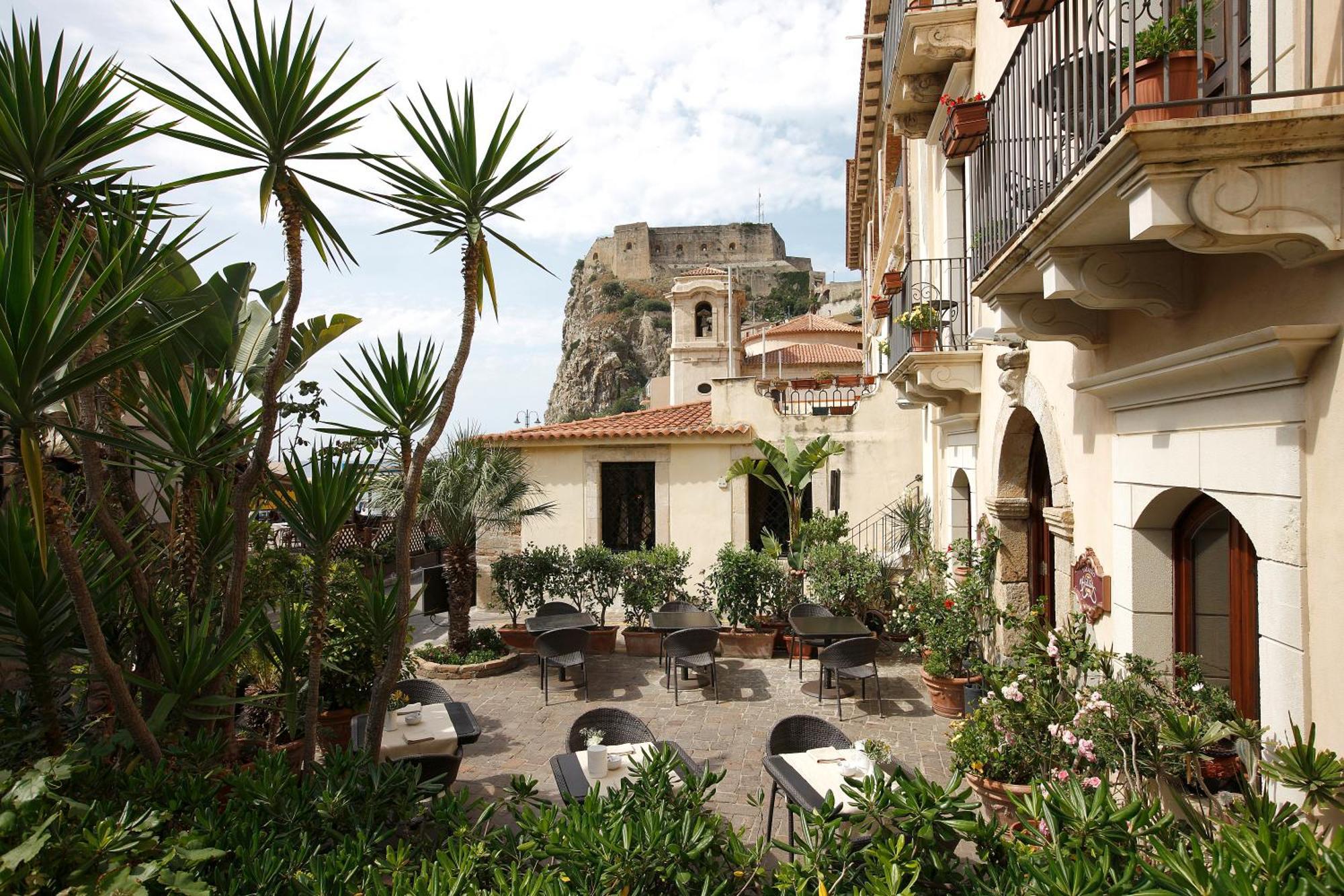 Hotel Palazzo Krataiis Scilla Bagian luar foto